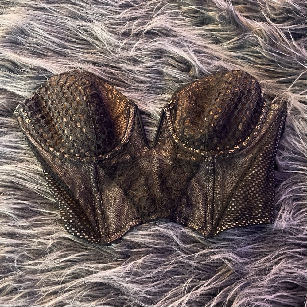 Victoria’s Secret Black Lace Bustier Corset 🖤